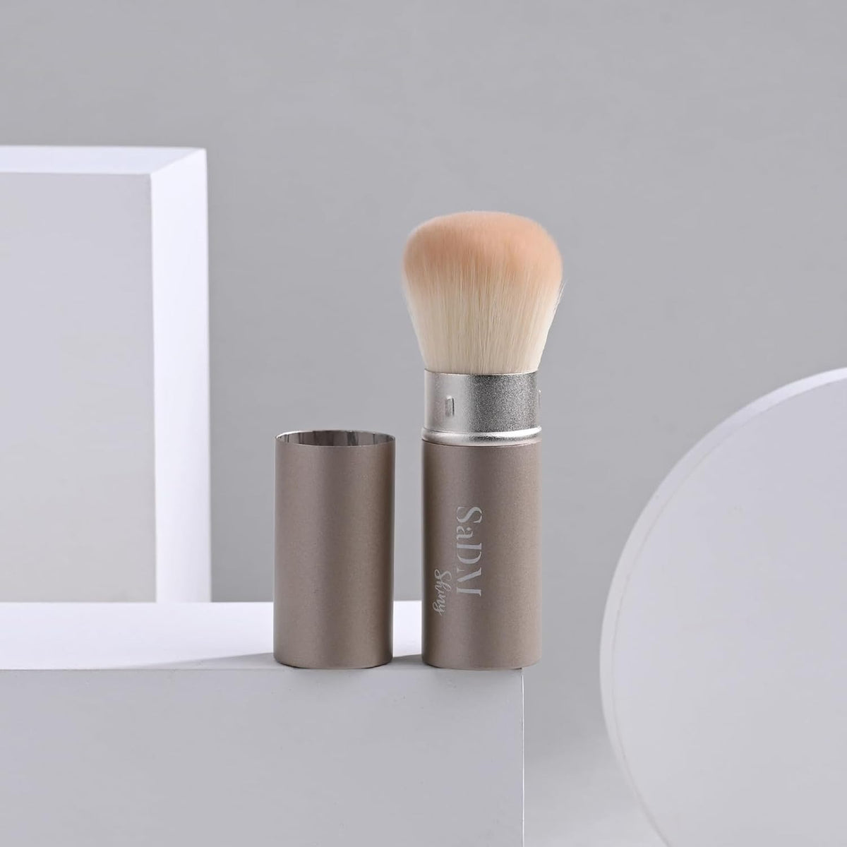 Rounded Kabuki Brush